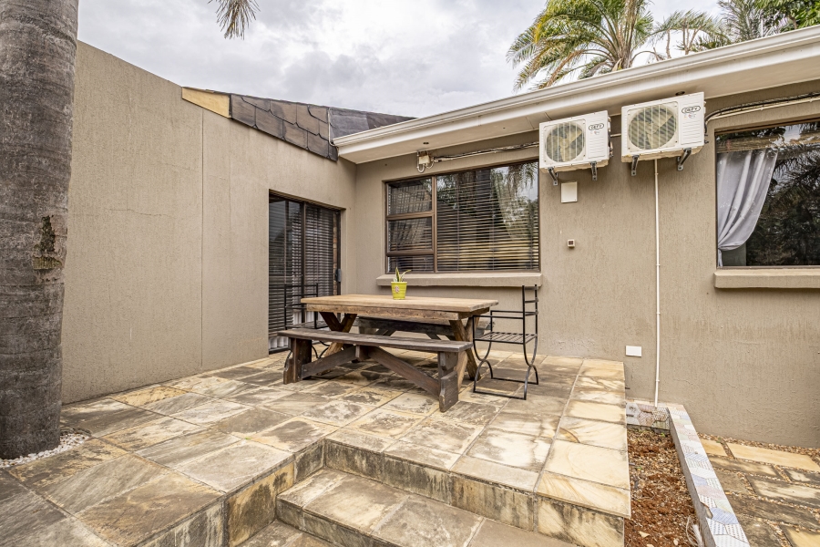 4 Bedroom Property for Sale in Winterhoek Park Eastern Cape